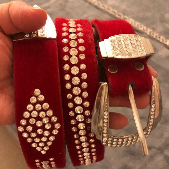 New belt - Picture 1 of 2